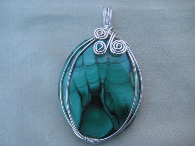 Malachite Pendant Enlighted leadership, creativity, confidence, protection, a healed heart 2124